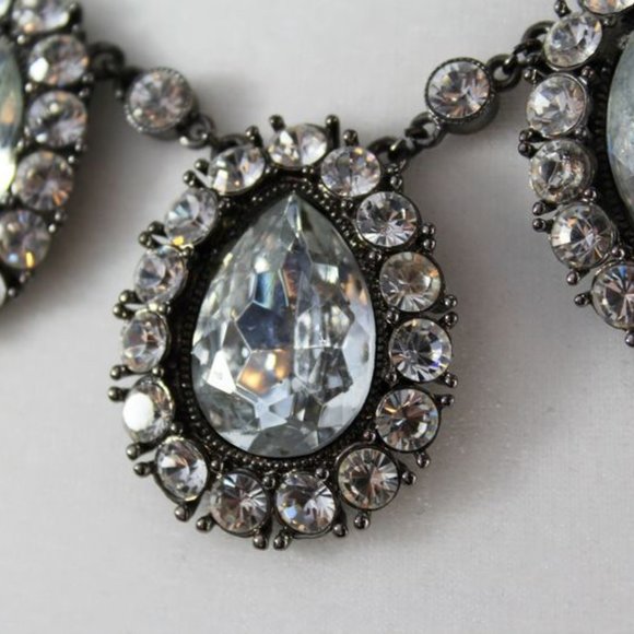 NWOT BADGLEY MISCHKA Couture Statement Necklace - Neiman Marcus Retail $289 - Picture 7 of 9